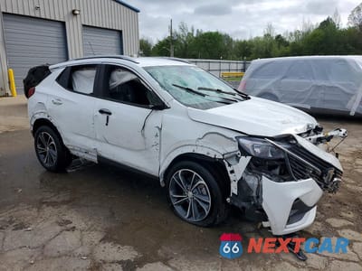 Czwarte zdjęcie samochodu z boku: 2023 BUICK ENCORE GX SELECT VIN:KL4MMESL2PB155037 - miniatura