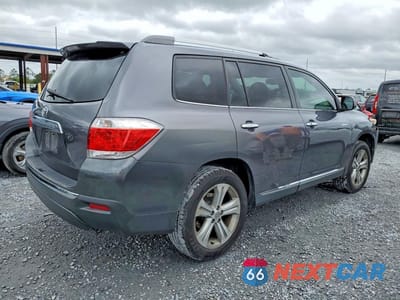 Trzecie zdjęcie samochodu z tyłu: 2011 TOYOTA HIGHLANDER LIMITED VIN:5TDYK3EH4BS048582 - miniatura