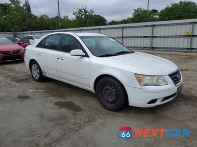 Czwarte zdjęcie samochodu z boku: 2009 HYUNDAI SONATA GLS VIN:5NPET46C59H484799 - miniatura