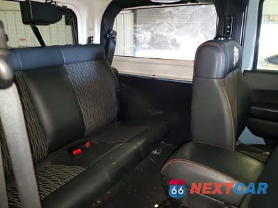 Zdjęcie 10 z 13 samochodu: 2012 JEEP WRANGLER SAHARA VIN:1C4AJWBG5CL174390 - miniatura