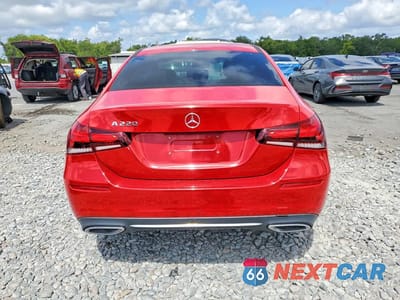 Zdjęcie 6 z 12 samochodu: 2019 MERCEDES-BENZ A 220 VIN:WDD3G4EB2KW022632 - miniatura