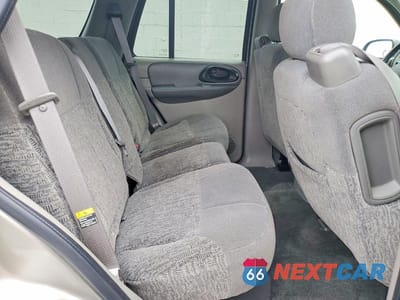 Zdjęcie 11 z 14 samochodu: 2003 CHEV TRAILBLAZER VIN:1GNDT13S132330564 - miniatura