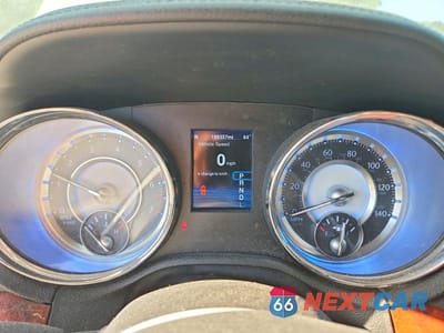 Zdjęcie 9 z 13 samochodu: 2014 CHRYSLER 300 VIN:2C3CCAAG5EH103654 - miniatura
