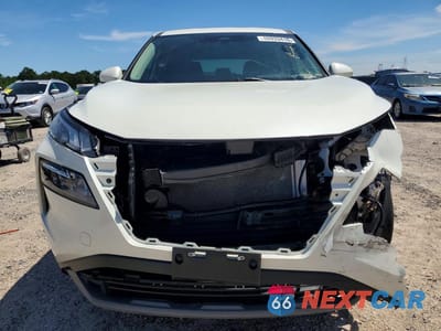 Piąte zdjęcie samochodu w środku: 2023 NISSAN ROGUE SV VIN:JN8BT3BA6PW433115 - miniatura