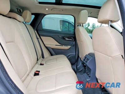 Zdjęcie 11 z 13 samochodu: 2019 JAGUAR F-PACE PREMIUM VIN:SADCJ2FX4KA356740 - miniatura