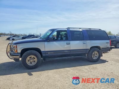 1997 CHEVROLET SUBURBAN K1500 1GNFK16R1VJ345577 - główne zdjęcie licytacji z USA - miniatura