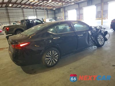 Trzecie zdjęcie samochodu z tyłu: 2024 NISSAN ALTIMA SV VIN:1N4BL4DV7RN428702 - miniatura