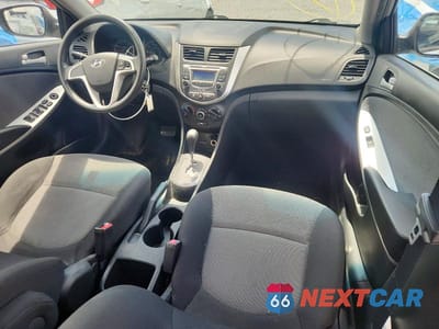 Zdjęcie 8 z 12 samochodu: 2012 HYUNDAI ACCENT GS VIN:KMHCT5AE8CU042534 - miniatura