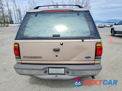 Zdjęcie 6 z 12 samochodu: 1996 FORD EXPLORER VIN:1FMDU34X5TUB65159 - miniatura