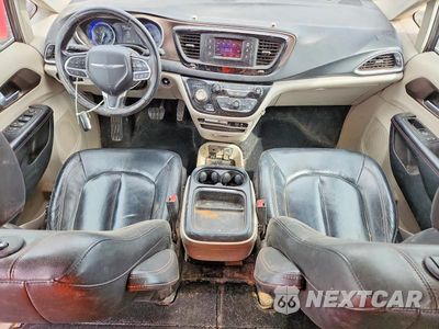 Zdjęcie 8 z 12 samochodu: 2017 CHRYSLER PACIFICA TOURING L VIN:2C4RC1BGXHR667478 - miniatura