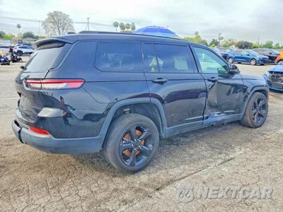 Trzecie zdjęcie samochodu z tyłu: 2023 JEEP GRAND CHEROKEE L LAREDO VIN:1C4RJKAG7P8822544 - miniatura