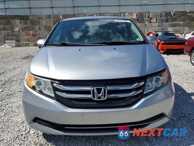 Piąte zdjęcie samochodu w środku: 2016 HONDA ODYSSEY SE VIN:5FNRL5H34GB088086 - miniatura