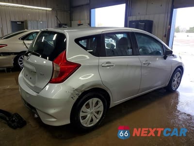 Trzecie zdjęcie samochodu z tyłu: 2017 NISSAN VERSA NOTE SV VIN:3N1CE2CP8HL377342 - miniatura