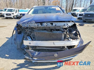 Piąte zdjęcie samochodu w środku: 2018 MERCEDES-BENZ GLA 250 VIN:WDCTG4EB7JJ380034 - miniatura