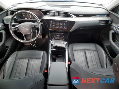 Zdjęcie 8 z 13 samochodu: 2022 AUDI E-TRON SPORTBACK PREMIUM VIN:WA11AAGEXNB020559 - miniatura