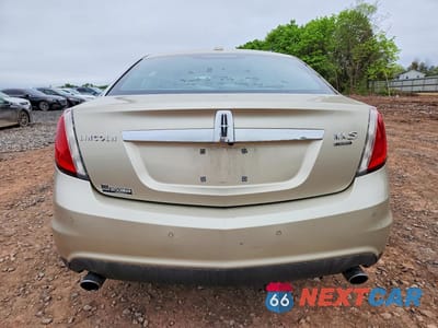 Zdjęcie 6 z 13 samochodu: 2010 LINCOLN MKS VIN:1LNHL9FT2AG608302 - miniatura