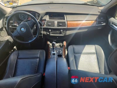 Zdjęcie 8 z 13 samochodu: 2010 BMW X5 XDRIVE30I VIN:5UXFE4C54AL385281 - miniatura