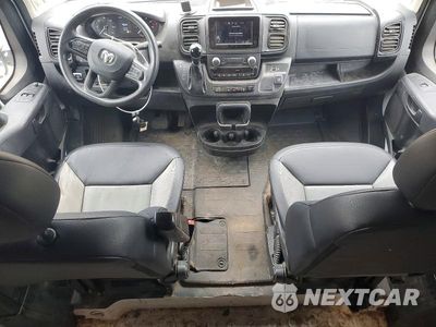 Zdjęcie 8 z 14 samochodu: 2025 RAM PROMASTER 2500 CARGO VIN:3C6LRVDG6SE512144 - miniatura