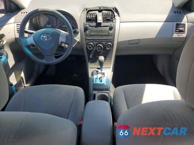 Zdjęcie 8 z 12 samochodu: 2010 TOYOTA COROLLA LE VIN:1NXBU4EE6AZ311169 - miniatura