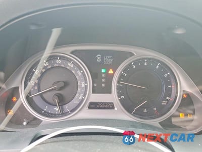 Zdjęcie 9 z 12 samochodu: 2009 LEXUS IS 250 VIN:JTHBK262695089093 - miniatura