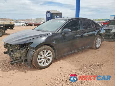 2021 TOYOTA CAMRY LE 4T1C11AK5MU480417 - główne zdjęcie licytacji z USA - miniatura