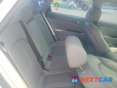 Zdjęcie 10 z 13 samochodu: 2016 KIA OPTIMA EX VIN:5XXGU4L39GG078267 - miniatura
