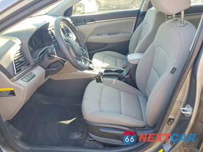 Zdjęcie 7 z 11 samochodu: 2017 HYUNDAI ELANTRA SE VIN:KMHD84LF3HU227457 - miniatura