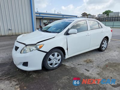 2010 TOYOTA COROLLA LE 1NXBU4EE3AZ270192 - główne zdjęcie licytacji z USA - miniatura