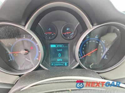 Zdjęcie 9 z 12 samochodu: 2015 CHEVROLET CRUZE LS VIN:1G1PA5SH0F7165616 - miniatura