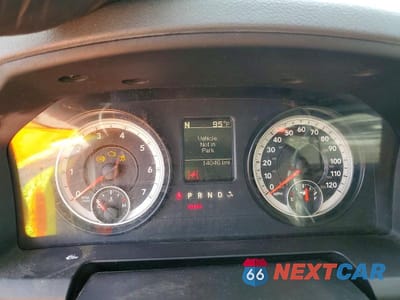 Zdjęcie 9 z 11 samochodu: 2015 RAM 1500 SLT VIN:1C6RR7LG3FS601955 - miniatura