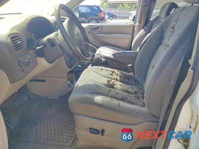 Zdjęcie 7 z 13 samochodu: 2005 DODGE GRAND CARAVAN SXT VIN:2D4GP44L05R503307 - miniatura