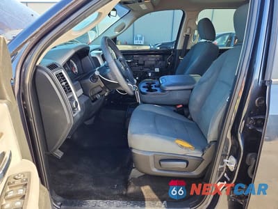 Zdjęcie 7 z 12 samochodu: 2017 RAM 1500 SLT VIN:1C6RR6TT6HS765033 - miniatura