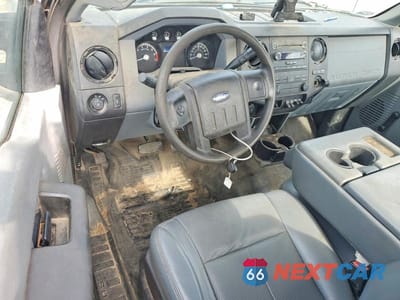 Zdjęcie 8 z 12 samochodu: 2014 FORD F350 SUPER DUTY VIN:1FDRF3G68EEA18155 - miniatura