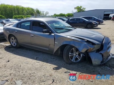 Czwarte zdjęcie samochodu z boku: 2011 DODGE CHARGER VIN:2B3CL3CG2BH554543 - miniatura