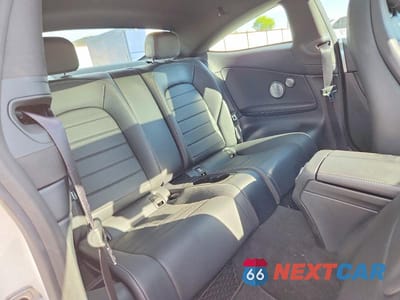 Zdjęcie 10 z 12 samochodu: 2019 MERCEDES-BENZ C300 VIN:WDDWJ8DB1KF891939 - miniatura