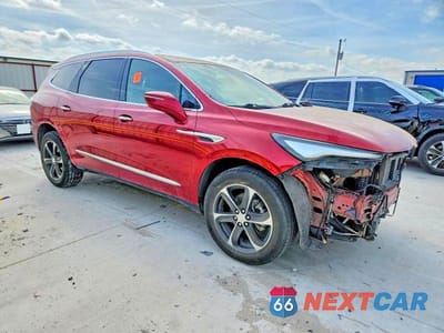 Czwarte zdjęcie samochodu z boku: 2022 BUICK ENCLAVE ESSENCE VIN:5GAERBKW1NJ170444 - miniatura