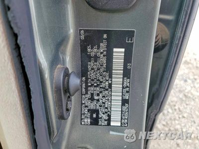 Zdjęcie 13 z 13 samochodu: 2006 LEXUS LX 470 VIN:JTJHT00W164015619 - miniatura