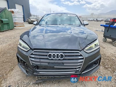 Piąte zdjęcie samochodu w środku: 2018 AUDI S5 PRESTIGE VIN:WAUC4CF59JA103433 - miniatura