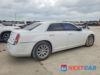 Trzecie zdjęcie samochodu z tyłu: 2012 CHRYSLER 300 LIMITED VIN:2C3CCACG7CH182125 - miniatura