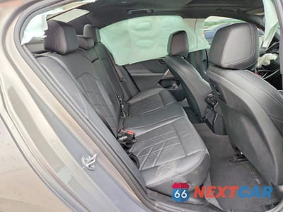 Zdjęcie 10 z 12 samochodu: 2024 BMW 530 I VIN:WBA43FJ0XRCS39428 - miniatura
