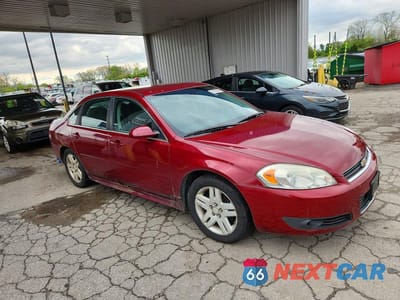 Czwarte zdjęcie samochodu z boku: 2011 CHEVROLET IMPALA LT VIN:2G1WG5EK7B1288158 - miniatura