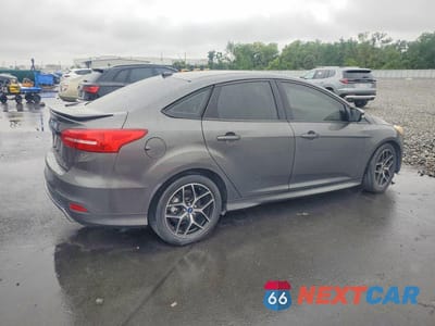 Trzecie zdjęcie samochodu z tyłu: 2015 FORD FOCUS SE VIN:1FADP3F24FL259546 - miniatura