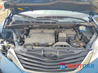 Zdjęcie 12 z 13 samochodu: 2012 TOYOTA SIENNA LE 8-PASSENGER VIN:5TDKK3DC0CS233306 - miniatura