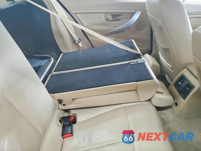Zdjęcie 10 z 12 samochodu: 2013 BMW 328 XI VIN:WBA3B3C58DF542480 - miniatura