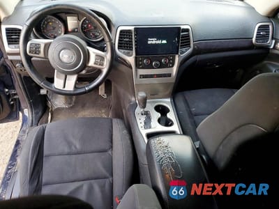 Zdjęcie 8 z 14 samochodu: 2012 JEEP GRAND CHEROKEE LAREDO VIN:1C4RJFAG8CC263410 - miniatura