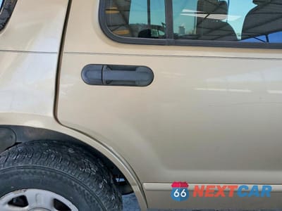 Zdjęcie 10 z 12 samochodu: 2002 FORD EXPLORER XLS VIN:1FMZU62K62UD18466 - miniatura