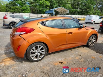 Trzecie zdjęcie samochodu z tyłu: 2016 HYUNDAI VELOSTER VIN:KMHTC6ADXGU285264 - miniatura