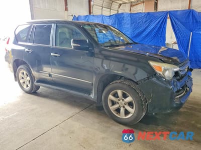 Czwarte zdjęcie samochodu z boku: 2012 LEXUS GX 460 VIN:JTJBM7FX4C5047739 - miniatura