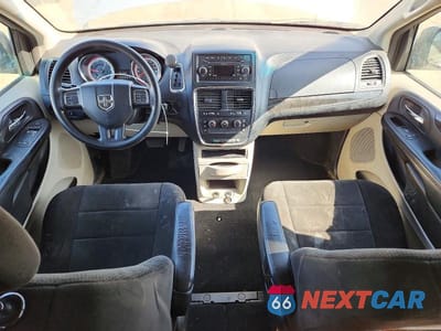 Zdjęcie 8 z 12 samochodu: 2012 DODGE GRAND CARAVAN SE VIN:2C4RDGBG1CR347605 - miniatura