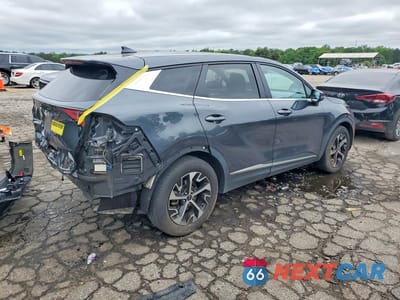 Trzecie zdjęcie samochodu z tyłu: 2023 KIA SPORTAGE EX VIN:5XYK33AF2PG071581 - miniatura